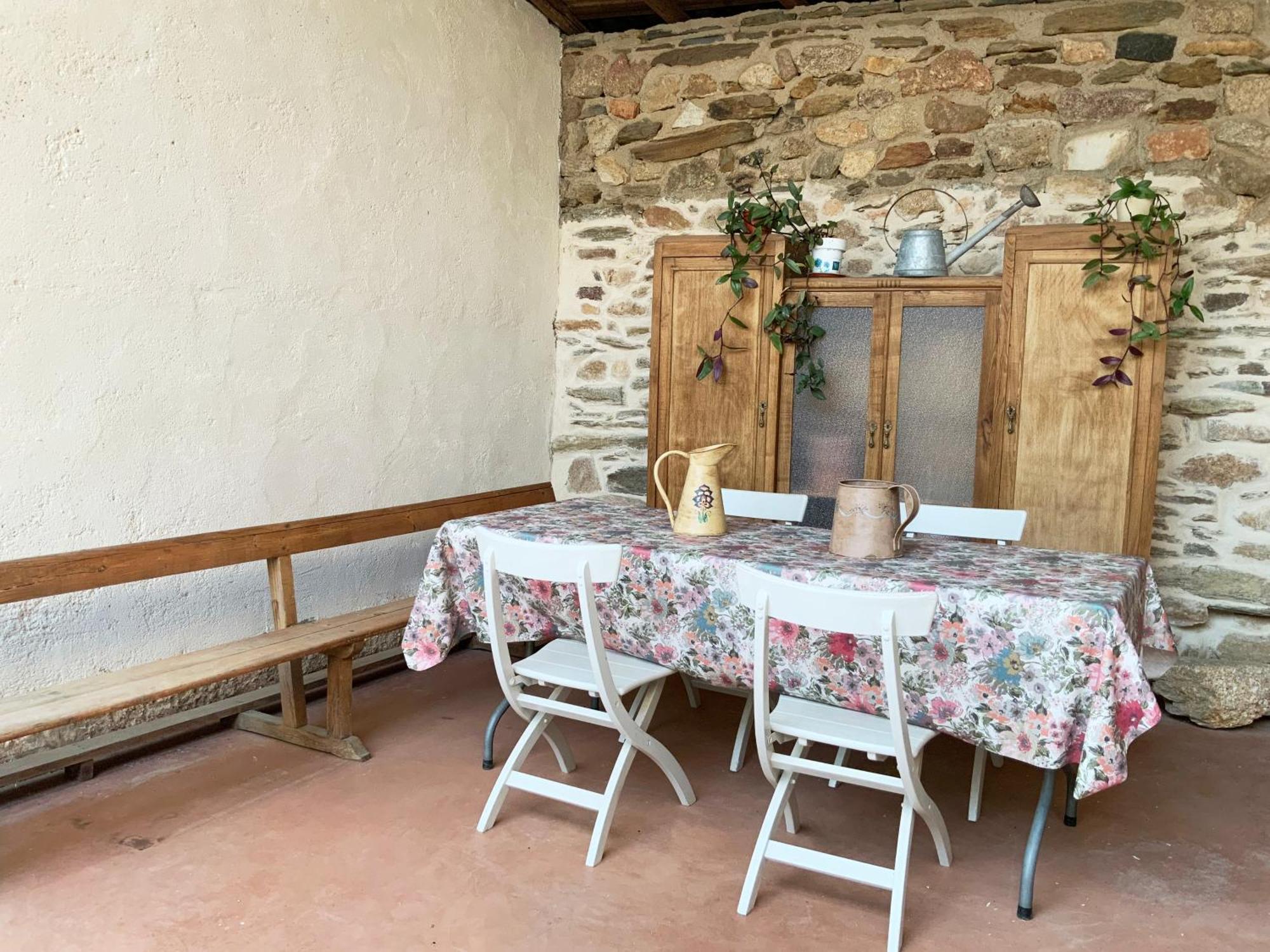 El Reposo De La Grulla Apartment Perales del Puerto Luaran gambar